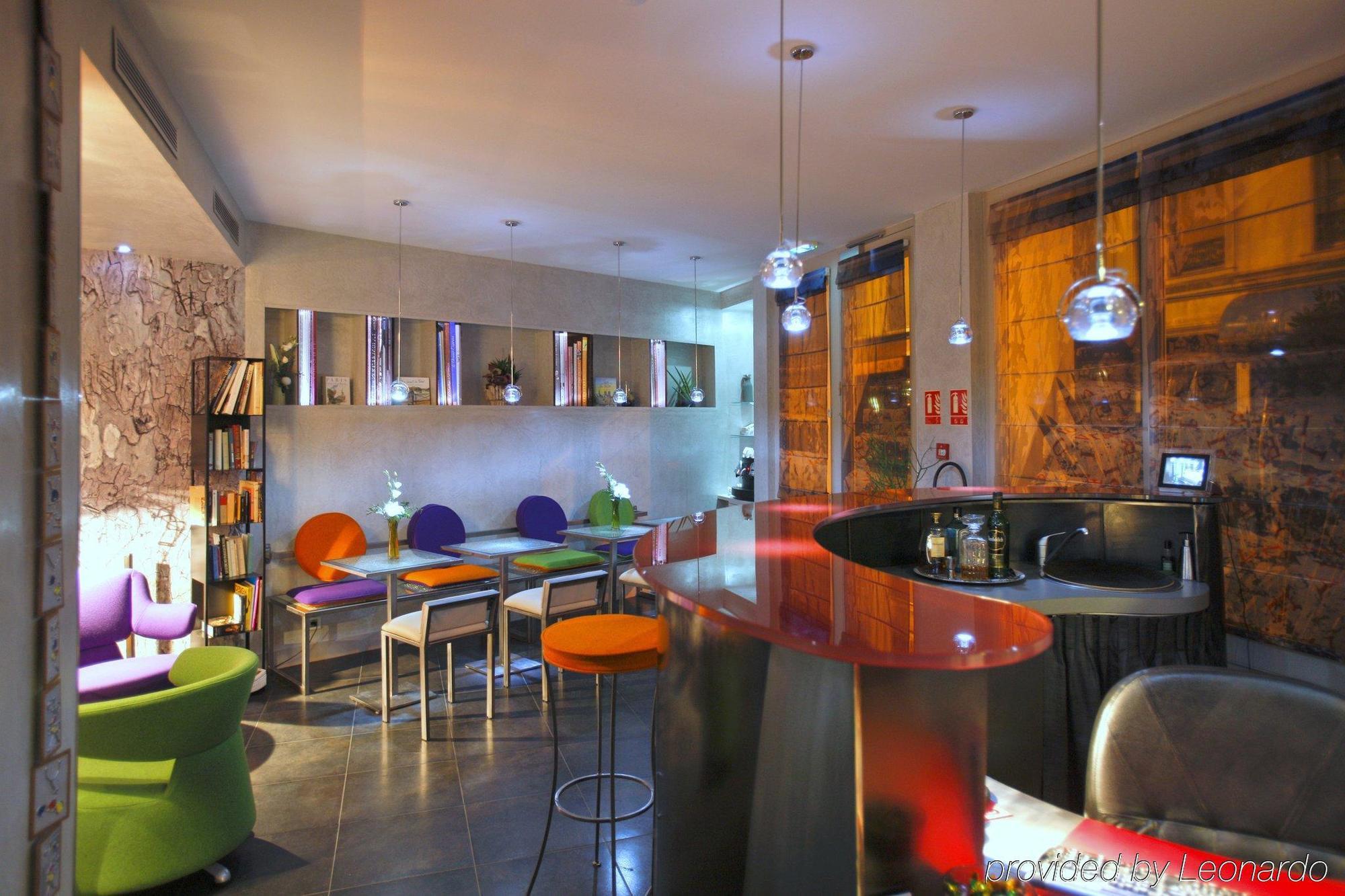 阿伯斯特洛福酒店 巴黎 餐厅 照片